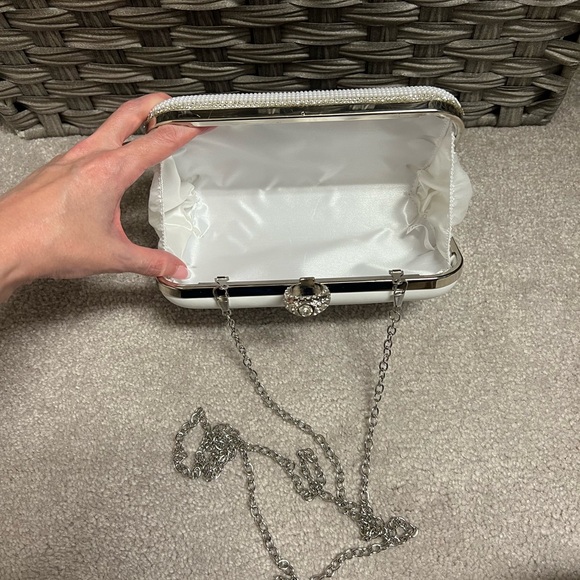 BRIDE beaded white clutch purse bag “bridal” wedding - Picture 4 of 5